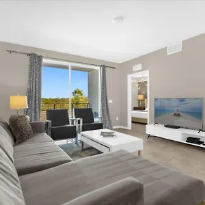 2 Bedrooms- 2 Bathrooms- Storey 4731-204ct アパート *