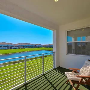 Vacation Meadows - Storey By Shine 710 *