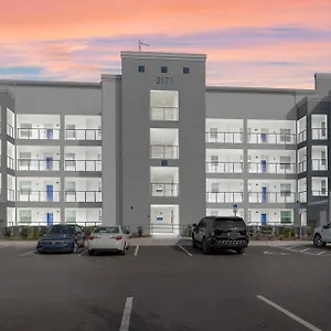 Апартаменты 2 Bedroom- 2 Bathroom Storey 3171-403 Pc