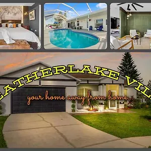 Holiday home Heatherlake Villa, Close To