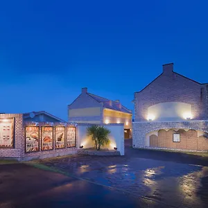 Sulata (adults Only) 2* Ashikaga