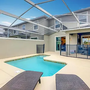 בית נופש Stunning 4br Townhouse Near With Private Pool And Amenities