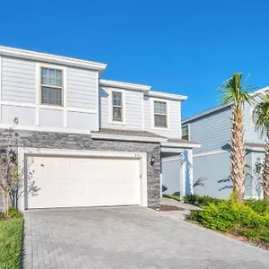 Luxury 7 Bedrooms Near Disney! Kissimmee