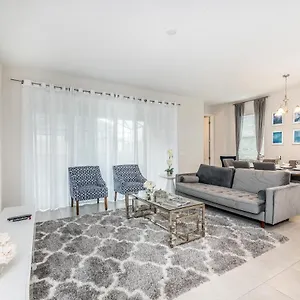 Дом отдыха Solara Townhome, 15 Minutes From *