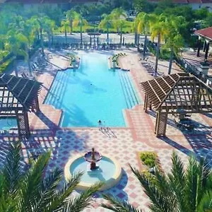 Fresh Amazing Family Home. Private Pool. Game Room. Sleeps 24 *