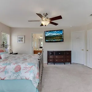 Large Pool Deck * W/ Private Bathroom