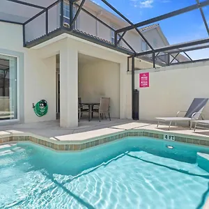 4813 Crusoe Street * Kissimmee