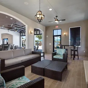 1800 Luxury Windsor Near Oversize Pool