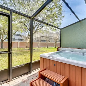 With Private Hot Tub 6 Mi To Disney! 別荘 キシミー