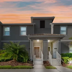 4 Bedrooms - 3 Bathrooms - Storey 4809 Ll