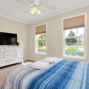 3 Bedrooms- 2,5 Bathrooms- Reunion 7635 Hc קיסימי