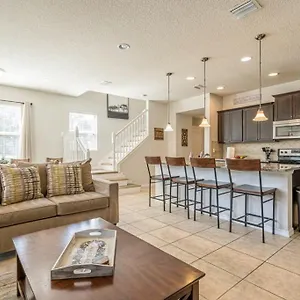 Lovely 5br Townhouse At Windsor At Westside * קיסימי