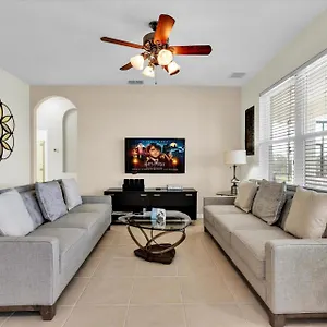 2574 Archfeld Holiday home