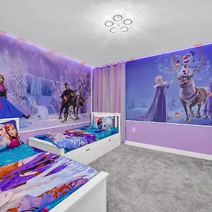 Walking To Water Park,9themed Br Gameofficetheater ヴィラ キシミー