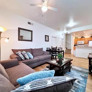 Lovely Family Town In Great Location Townhouse Kissimmee