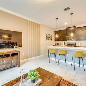 Davenport With Private Pool, Near Parks! בית נופש