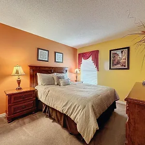 Four Bed In Emerald Island Mins To