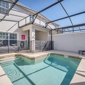 In The Heart Of Storey 4bd 3ba Pool Townhome 4sl4857 別荘