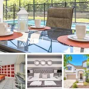 Tatil Evi Avenger's, Frozen And Alice In Wonderland Themed Rooms! Private Pool And Modern Decor!