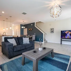 Cozy Getaways - Spacious & Ideal Location 別荘 *