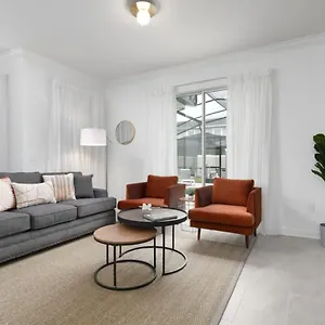 Holiday home Modern Chic-spacious, Private Pool, Prime Location Kissimmee