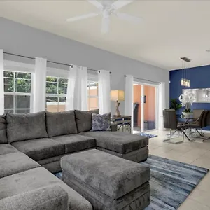 4 Bedroom- 3 Bathroom- Encantada 3150yl *