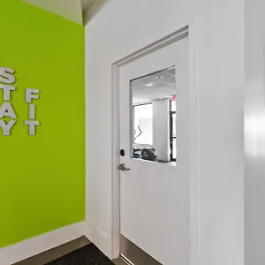1-1 Condo-Hotel With Double Bed And Community Pool Miles From Disney! アパート