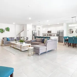 - Veranda Palms 123