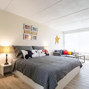 Orlando 1br Themed Vacation With Pool View Next To Lägenhet *