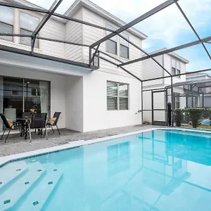 Villa Fiut - 5br/4ba Luxury | Private Pool *