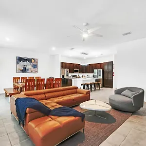 Spacious Dreamscape 12rooms 11 Bathrooms 25 People Wifi Kissimmee
