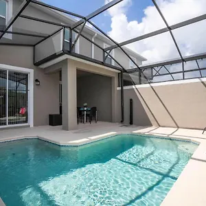 別荘 Storey Lake Resort, Private Pool, Near Famous Attractions!! キシミー