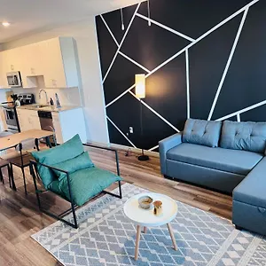 דירה Entire With Cozy King Bed, Pet-friendly, 15 Min To Disney, Resort-style Amenities קיסימי
