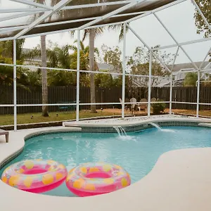 Luxury Private Pool Near With Fire Pit, Game &