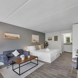 Charming 7min To W Pool And Free Parking Lägenhet *