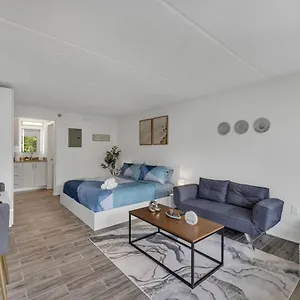 דירה Snug 8 Min To W Pool And Free Parking קיסימי