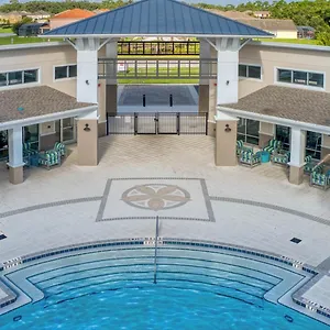 Spacious Family Reunion 15br Pool Game Rm Holiday home