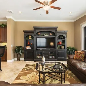 Radiant 4 Bdrm Retreat With Golf Course Views At Reunion