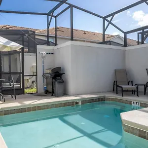 Opulent 5 Bedroom Private Pool - 12 Guests - 3085 Ts Semesterbostad Kissimmee