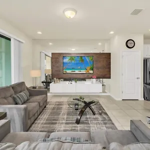 Villa Orlando 6238: Your Luxury 5-star Near *
