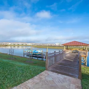 2990sl Townhouse 4 Bedrooms & 3 Bathrooms + Pool