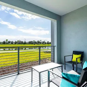 Family Friendly 2 Bd Close To @ Storey 105 3161