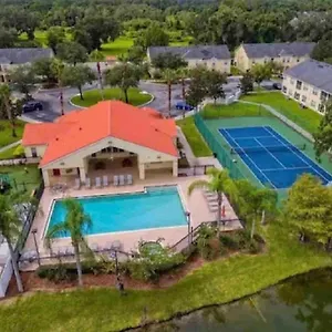 Hey 12 Mins To 3br 2bath Free Parking Sleeps 10 Cortile Apartament Kissimmee