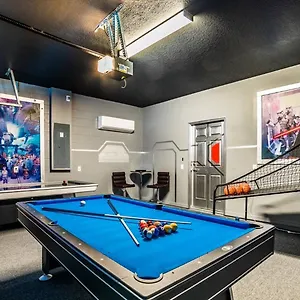 Windsor Westside 7 Bedroom Game 0855 Semesterbostad