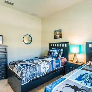 Semesterbostad Storey Vacation Townhome - Includes Clubhouse 0753 Kissimmee