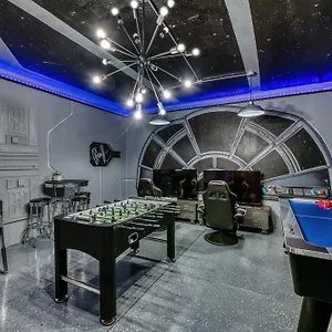 Themed 9 Bedroom Pool 8 Miles From - Free Bbq, Pool Heat,resort Facilities Kissimmee