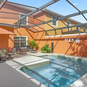 Dom wakacyjny Upstay Family W Access & Private Pool