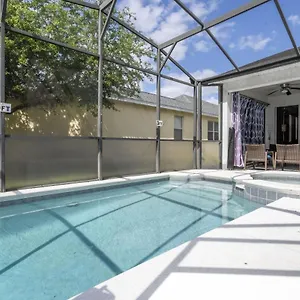 Dom wakacyjny Cozy 4bd Pool & Hot Tub At Trafalgar *