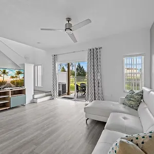 Super Yes - Many Amenities Relax Gym Courts Casa vacanze Kissimmee