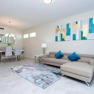 3 Bedrooms - 2 Bathrooms - Storey Lake3150-301pc Apartment